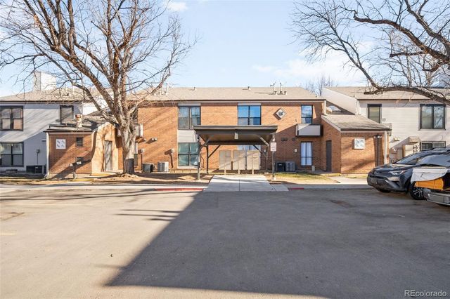 3550 S Harlan Street 275, Denver, CO 80235