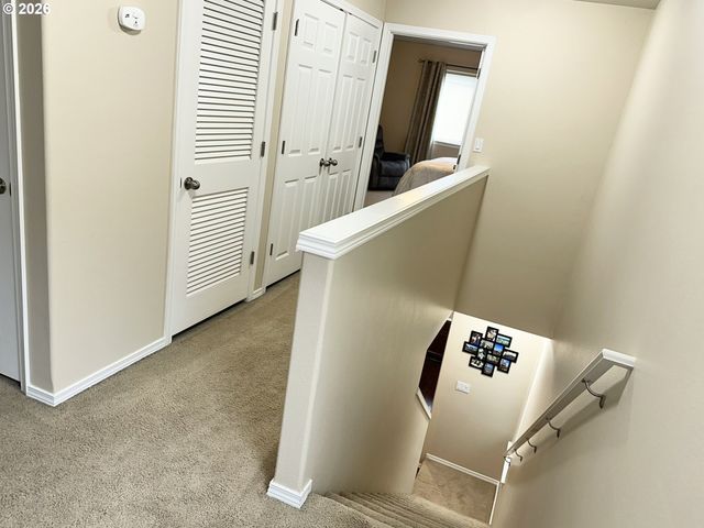 4564 Se OLIVEWOOD St, Hillsboro, OR 97123