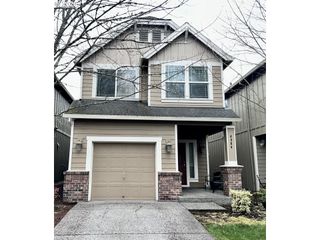 4564 Se OLIVEWOOD St, Hillsboro, OR 97123