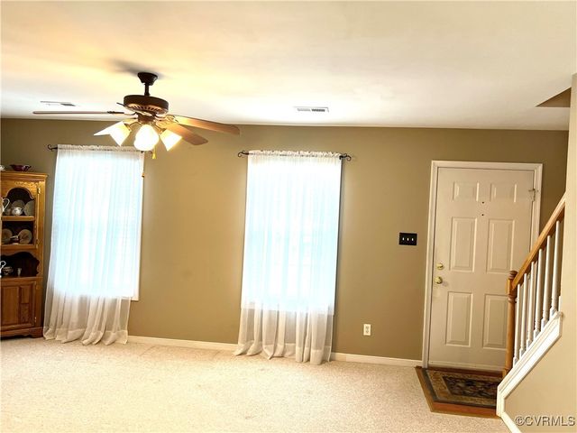 1217 Old Francis Rd, Glen Allen, VA 23059