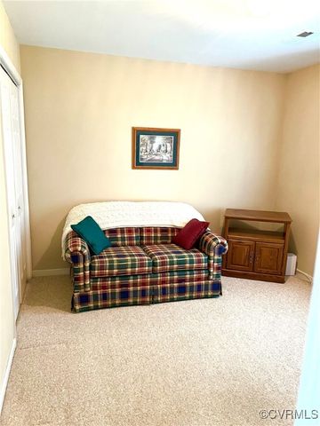 1217 Old Francis Rd, Glen Allen, VA 23059
