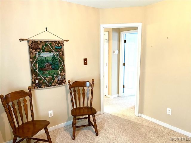 1217 Old Francis Rd, Glen Allen, VA 23059