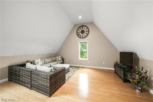 2969 Huntington Way, Aurora, OH 44202