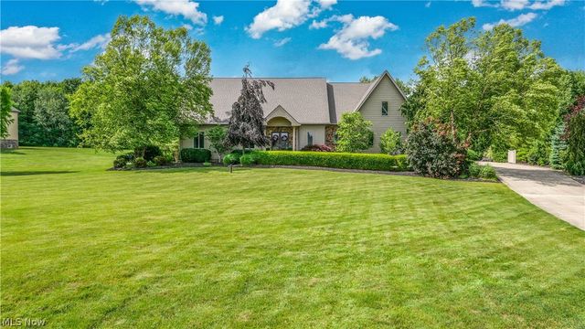 2969 Huntington Way, Aurora, OH 44202
