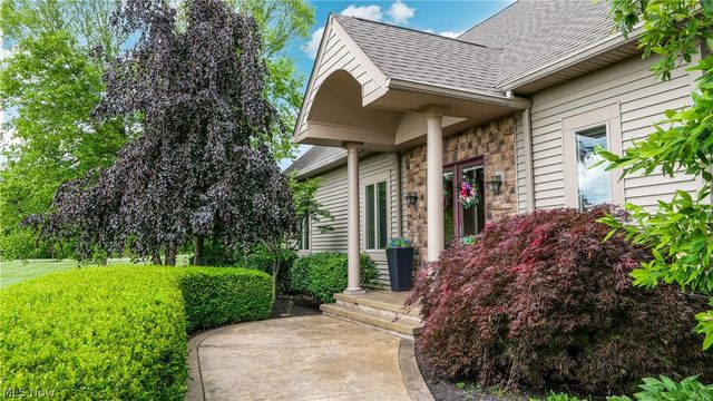 2969 Huntington Way, Aurora, OH 44202