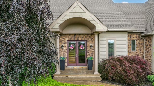 2969 Huntington Way, Aurora, OH 44202