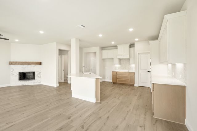 1604 Olivia Drive, Trenton, TX 75490