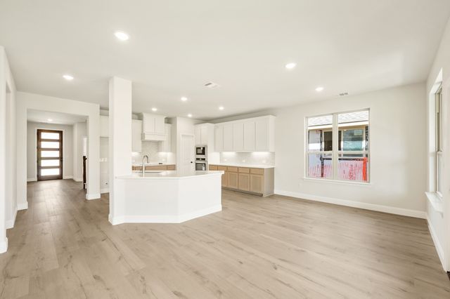 1604 Olivia Drive, Trenton, TX 75490