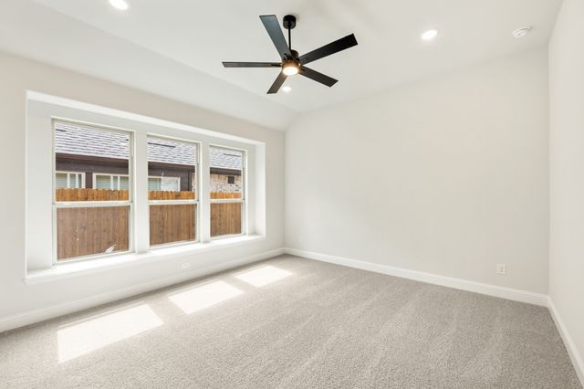 1604 Olivia Drive, Trenton, TX 75490