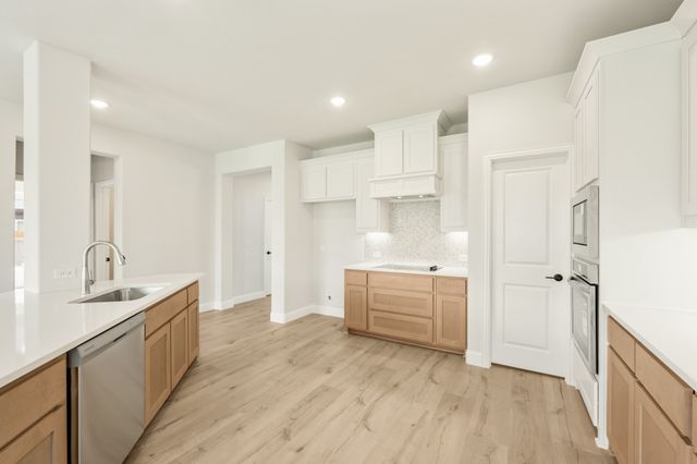 1604 Olivia Drive, Trenton, TX 75490