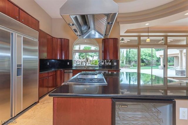 1008 Trophy Hills Drive, Las Vegas, NV 89134