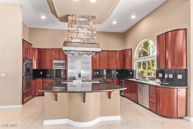 1008 Trophy Hills Drive, Las Vegas, NV 89134