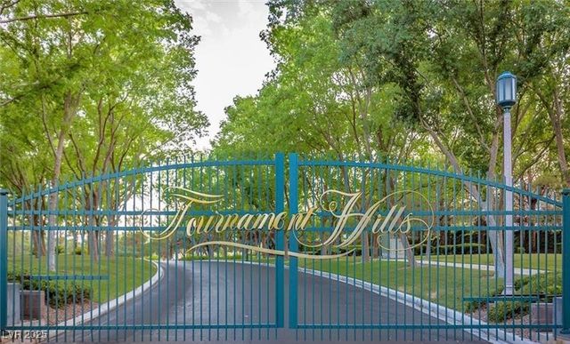 1008 Trophy Hills Drive, Las Vegas, NV 89134