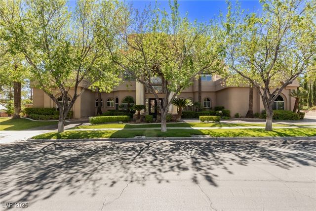 1008 Trophy Hills Drive, Las Vegas, NV 89134