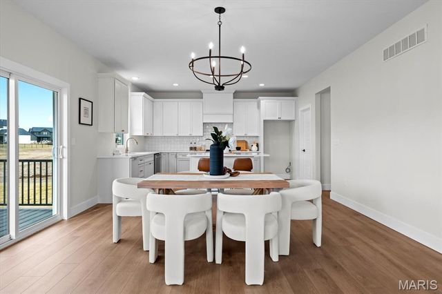 809 Golden Bell Lane, O'fallon, IL 62269