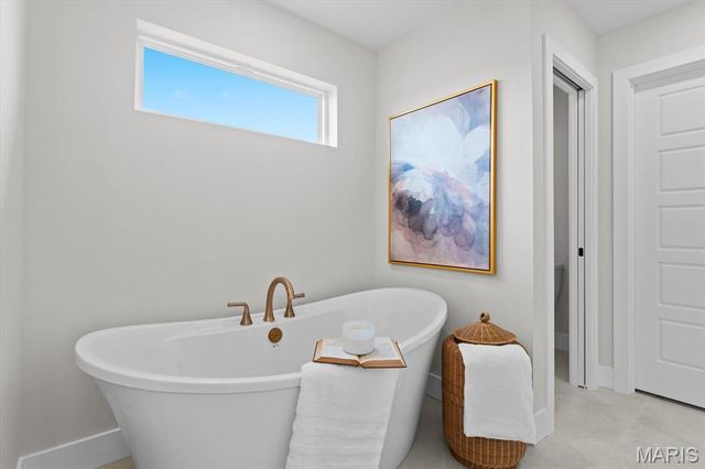 809 Golden Bell Lane, O'fallon, IL 62269