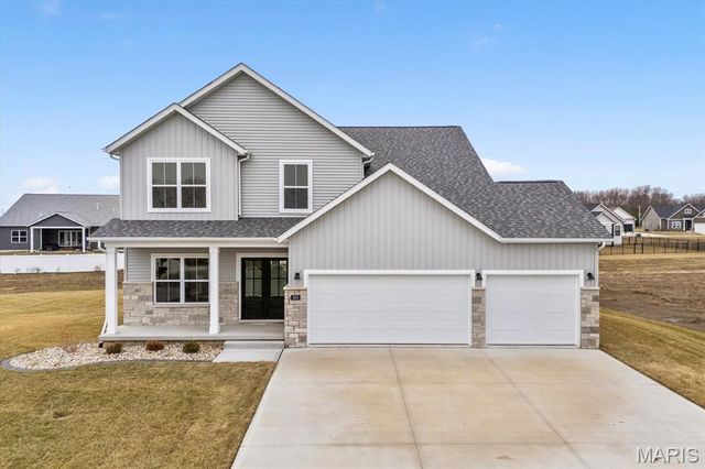 809 Golden Bell Lane, O'fallon, IL 62269