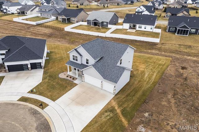 809 Golden Bell Lane, O'fallon, IL 62269