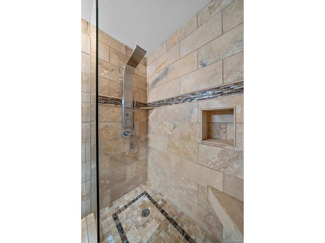 8866 E Easter Ave, Centennial, CO 80112