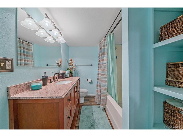 8866 E Easter Ave, Centennial, CO 80112