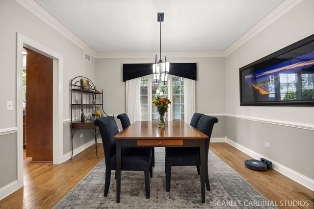 1017 Tartan Court, Wheaton, IL 60187