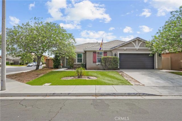3411 Bryce Canyon Way, Perris, CA 92570
