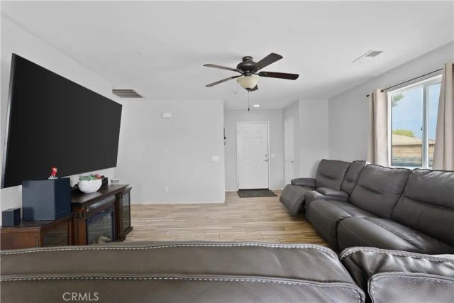 3411 Bryce Canyon Way, Perris, CA 92570