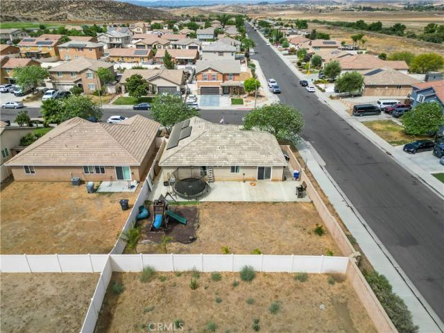 3411 Bryce Canyon Way, Perris, CA 92570
