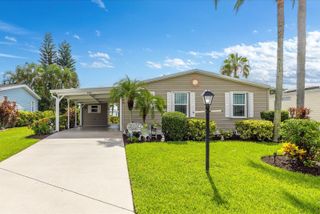 8490 Labelia Court, Port St Lucie, FL 34952