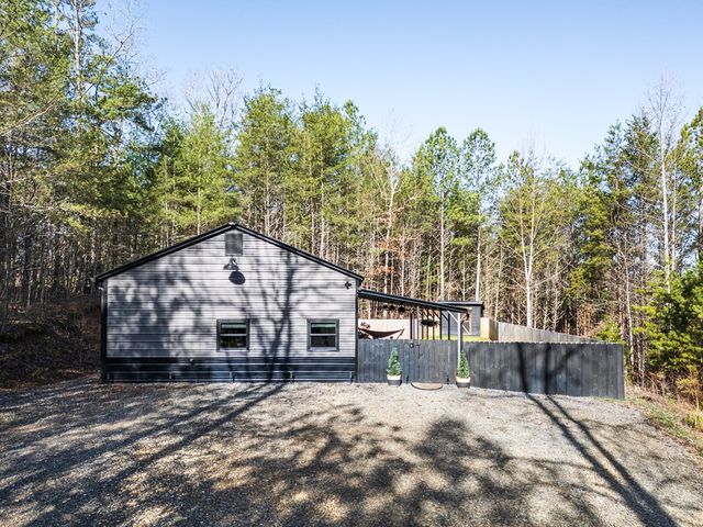 205 Ross Ridge Road, Murphy, NC 28906
