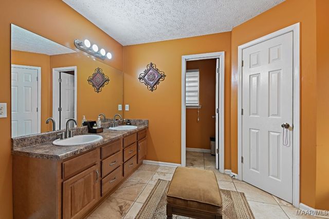 51 Kingston Drive, Pike Road, AL 36064