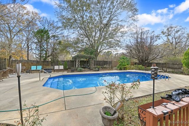 51 Kingston Drive, Pike Road, AL 36064