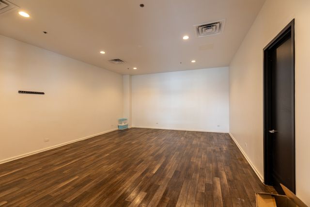 6805 Stanley Avenue, Berwyn, IL 60402