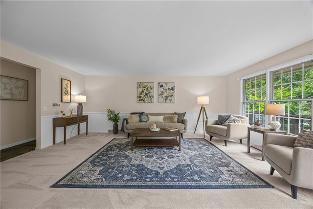 790 Oakridge Drive, Irondequoit, NY 14617