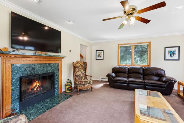 990 Main Street, Cavendish, VT 05153