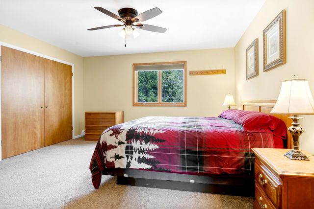 990 Main Street, Cavendish, VT 05153