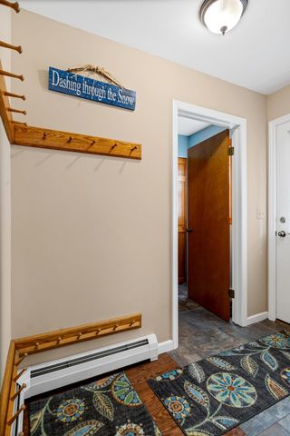 990 Main Street, Cavendish, VT 05153