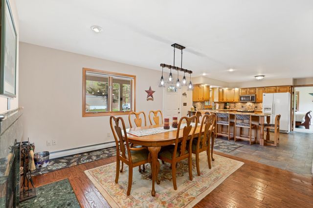 990 Main Street, Cavendish, VT 05153