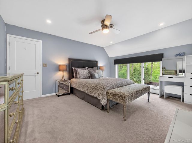 4 Abbey Road, Orangeburg, NY 10962