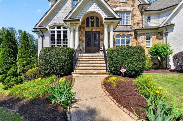 1123 Dee Kennedy Road, Auburn, GA 30011