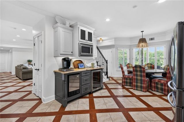 1123 Dee Kennedy Road, Auburn, GA 30011