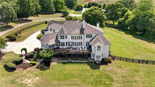 1123 Dee Kennedy Road, Auburn, GA 30011