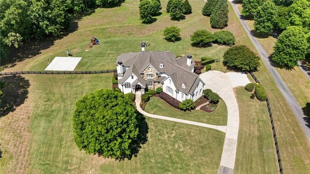 1123 Dee Kennedy Road, Auburn, GA 30011
