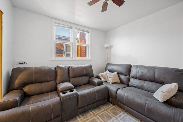 1336 Cuyler Avenue, Berwyn, IL 60402