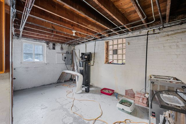 1336 Cuyler Avenue, Berwyn, IL 60402