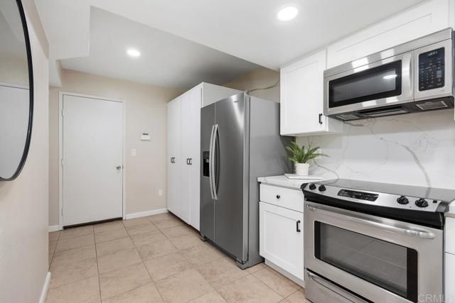 2983 Brandon Circle, Carlsbad, CA 92010