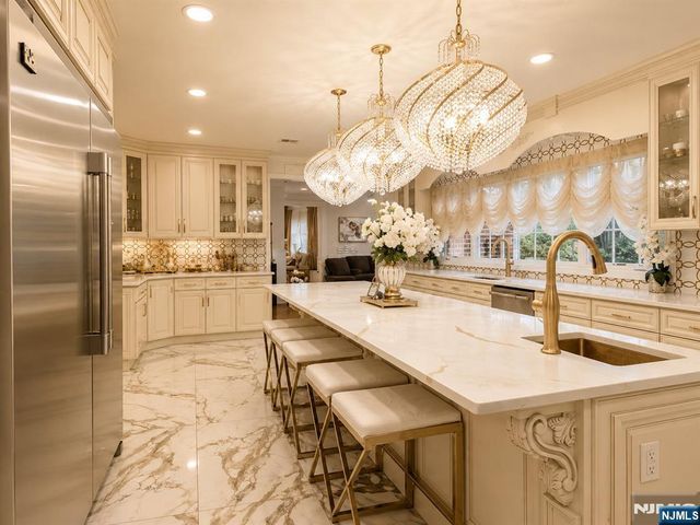 225 Saddle River Road, Saddle River, NJ 07458
