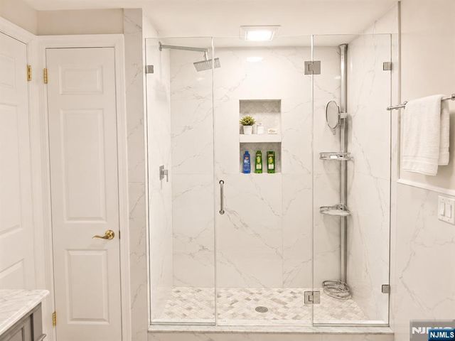 225 Saddle River Road, Saddle River, NJ 07458