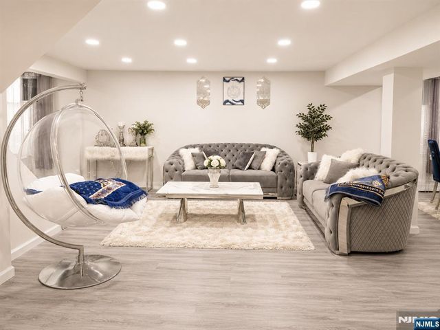 225 Saddle River Road, Saddle River, NJ 07458