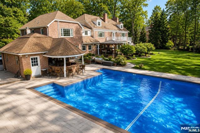 225 Saddle River Road, Saddle River, NJ 07458